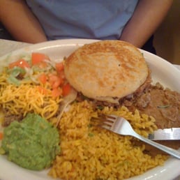 Gordita & taco plate, with rice & beans & guac