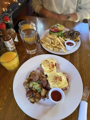 Coast Cafe by null