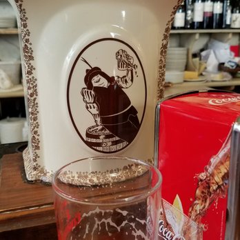 El Rinconcillo - My first beer of the day, BEFORE coffee - Spanish Near Me - Seville, SE