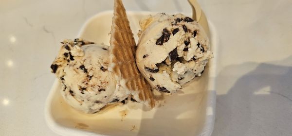 Jeni's Splendid Ice Creams by null