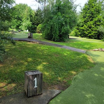Hogan's Cider Mill - Mini golf course - Venues & Event Spaces Near Me - Burlington, Connecticut