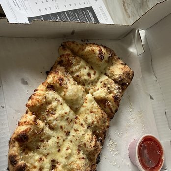 Francesca’s Brick Oven Pizzeria - Cheese Bread! - Pizza Near Me - Brownstown, Michigan