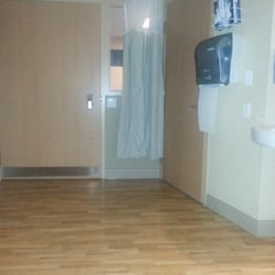 Sidney Health Center - Inside patient room