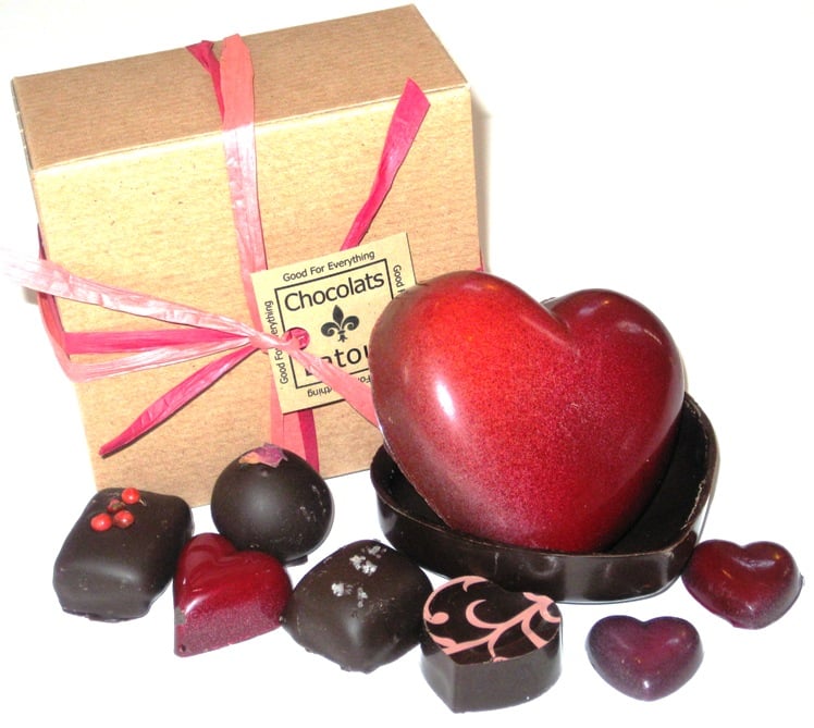 Chocolats Latour Logo