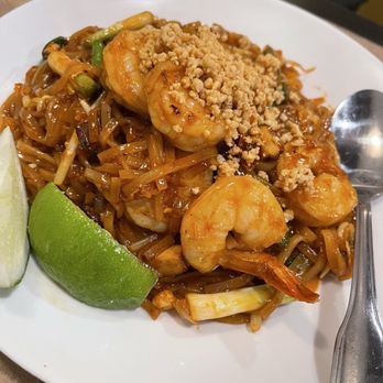 Truly Thai Restaurant - Shrimp Pad Thai - Thai Near Me - Sayreville, New Jersey Truly Thai Restaurant - Shrimp Pad Thai - Thai Near Me - Sayreville, New Jersey