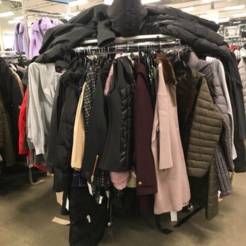 Nordstrom Rack - Shoe Stores Near Me - Vacaville, California