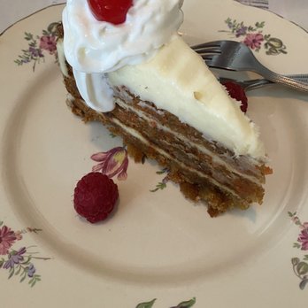Suzette's Restaurant - Carrot cake - Seafood Near Me - Jordan, Minnesota