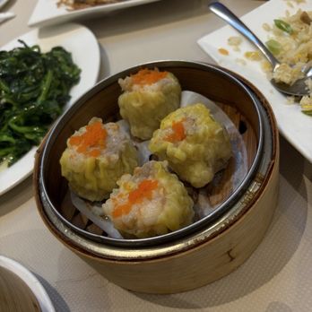 Luxe Chinese Seafood Restaurant - Seafood Near Me - Langley, British Columbia Luxe Chinese Seafood Restaurant - Seafood Near Me - Langley, British Columbia