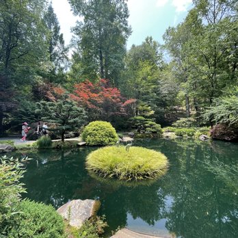 Gibbs Gardens - Japanese garden in the valley - Botanical Gardens Near Me - Ball Ground, Georgia Gibbs Gardens - Japanese garden in the valley - Botanical Gardens Near Me - Ball Ground, Georgia