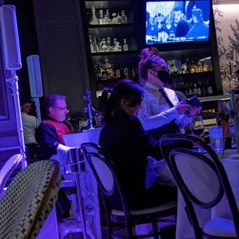 Toulouse Cafe and Bar - This guy getting his Tony Bennett on - French Near Me - Plano, Texas Toulouse Cafe and Bar - This guy getting his Tony Bennett on - French Near Me - Plano, Texas