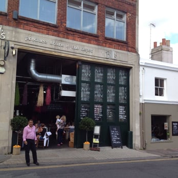 Bill's - British Near Me - Brighton, BNH