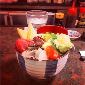 Maneki - Chirashi bowl - Japanese Near Me - Seattle, Washington
