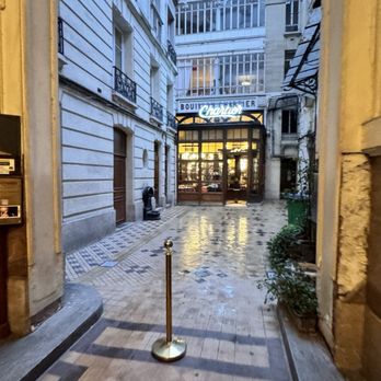 Bouillon Chartier - Outside - French Near Me - Paris, 75