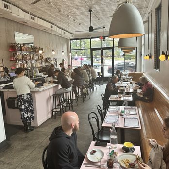 Cafe Roze - Cafe Roze Interior - Breakfast & Brunch Near Me - Nashville, Tennessee