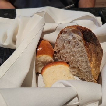 American Revelry - Complimentary sourdough and yeast rolls - Bars Near Me - Burleson, Texas American Revelry - Complimentary sourdough and yeast rolls - Bars Near Me - Burleson, Texas