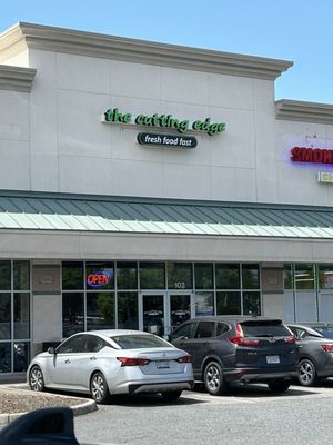 The Cutting Edge Cafe by null