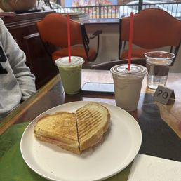 "Let it be" sandwich with Pistachio Matcha latte and Chai Latte "Let it be" sandwich with Pistachio Matcha latte and Chai Latte