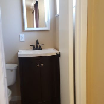 Farley Construction & Development - Before: Jr. suit bath - General Contractors Near Me - Mission Viejo, California