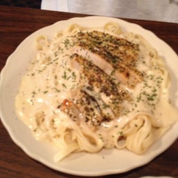 Fettuccine Alfredo