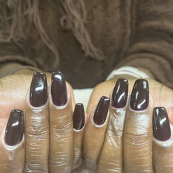 VU Nails & Spa - I love Vu Nails. Everyone is very friendly and no matter who do your nails you will love it.