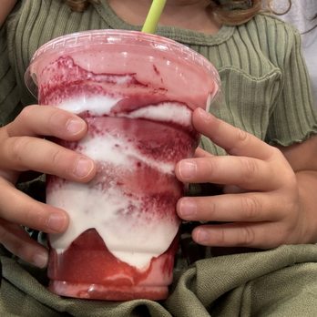 Lulu's Organic Juice Bar - Juice Bars & Smoothies Near Me - Wantagh, New York Lulu's Organic Juice Bar - Juice Bars & Smoothies Near Me - Wantagh, New York