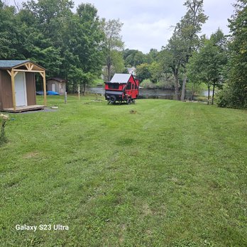 A&B lawn mowing - Lawn Services Near Me A&B lawn mowing - Lawn Services Near Me