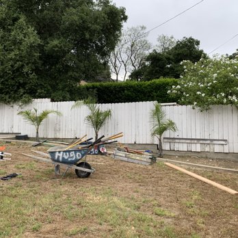 Arellano Construction Services - Exciting wood fence replacement - Masonry/Concrete Near Me Arellano Construction Services - Exciting wood fence replacement - Masonry/Concrete Near Me