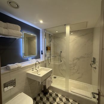 Strand Palace - Hotels Near Me - London, XGL Strand Palace - Hotels Near Me - London, XGL