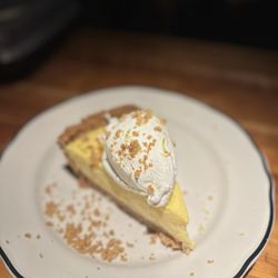 Houston's Restaurant - Key lime pie