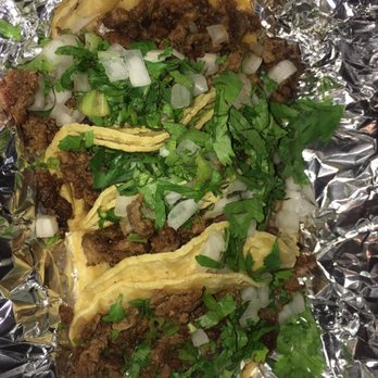 Mi Pueblito Meat Market - Carne asada tacos - Meat Shops Near Me - Shawnee, Kansas