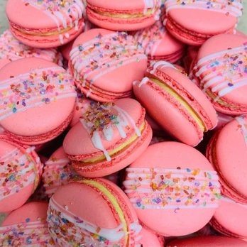 Amazing Macarons - So beautiful decorated and they taste amazing! - Desserts Near Me