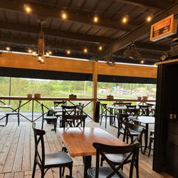 Dylan’s Grill House - Dinning area