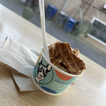 Molly Moon's Homemade Ice Cream - Ice Cream & Frozen Yogurt Near Me - Bellevue, Washington Molly Moon's Homemade Ice Cream - Ice Cream & Frozen Yogurt Near Me - Bellevue, Washington