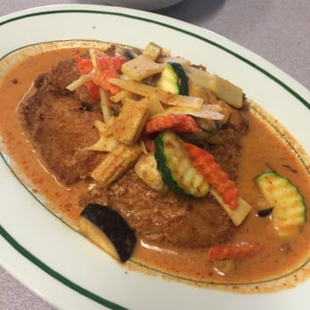Pho 64 - White fish in red curry. Great! - Vietnamese Near Me - Bartlett, Tennessee
