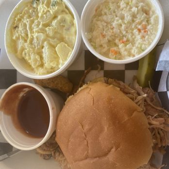 Piggy Went A Smokin BBQ - Pulled pork sandwich potato salad coleslaw - Barbeque Near Me - Wise, Virginia Piggy Went A Smokin BBQ - Pulled pork sandwich potato salad coleslaw - Barbeque Near Me - Wise, Virginia