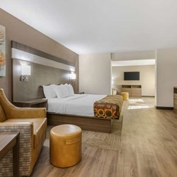 Best Western Desert Inn - King Executive Suite