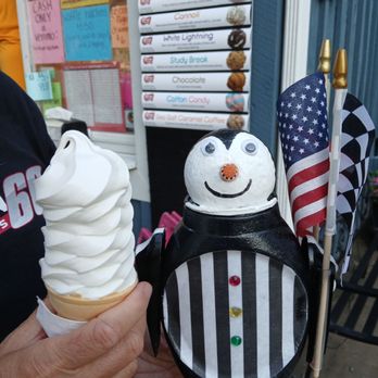 Twist of Cape - Ice Cream & Frozen Yogurt Near Me - Cape Vincent, New York Twist of Cape - Ice Cream & Frozen Yogurt Near Me - Cape Vincent, New York