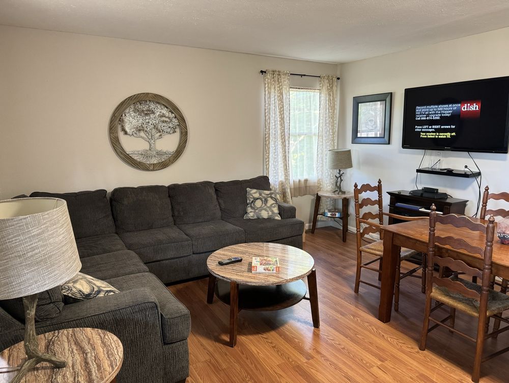 DIRST CANOE LOG CABINS Updated October 2024 20 Photos & 10 Reviews