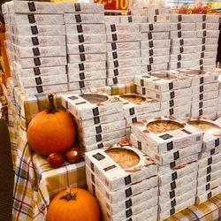 Walmart - It's Autumn and TONS of Pumpkin Pie on Dale at Walmart