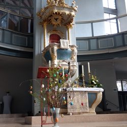 Gumbertuskirche - Pulpit with Easter tree