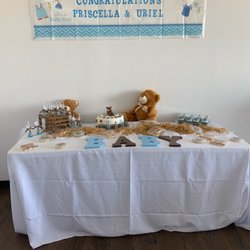 Social Corner DFW - Baby shower table display put together by the venue