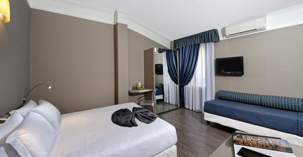 Hotel Metropolitan by null