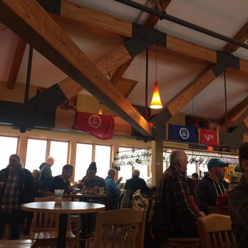 Babes Blue Ox at Loon Mountain - a large group of people in a restaurant - Comfort Food Near Me - Lincoln, New Hampshire Babes Blue Ox at Loon Mountain - a large group of people in a restaurant - Comfort Food Near Me - Lincoln, New Hampshire