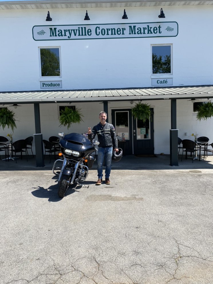 MARYVILLE CORNER MARKET AND CAFE 45 Photos & 16 Reviews 800