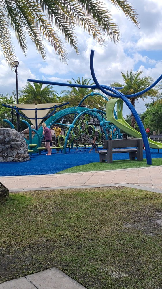 Riverwalk Park Image