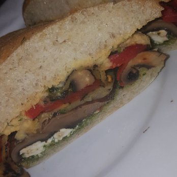 Bella Bru Cafe - Veggie mushroom - Breakfast & Brunch Near Me - Carmichael, California