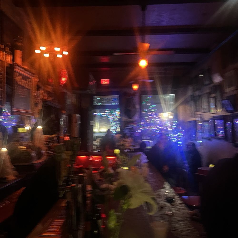 La Carafe - Wine Bars Near Me - Houston, Texas