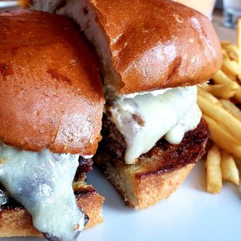 Cowfish - New American Near Me - Hampton Bays, New York