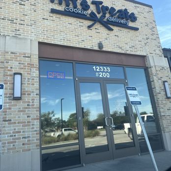 Tiff's Treats Cookie Delivery - Food Delivery Services Near Me - Stafford, Texas Tiff's Treats Cookie Delivery - Food Delivery Services Near Me - Stafford, Texas