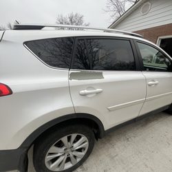 Picture of missing paint.